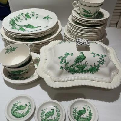 44 Pieces Of Copeland Spode Chelsea Bird In Green