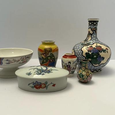 Mixed Lot of Six Pieces of Vintage Asian Inspired Pottery