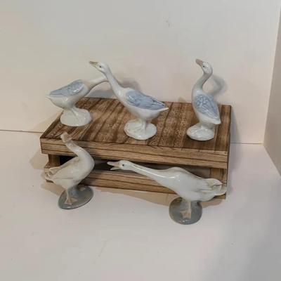 D’ART SA Porcelain Geese; Lladro Geese