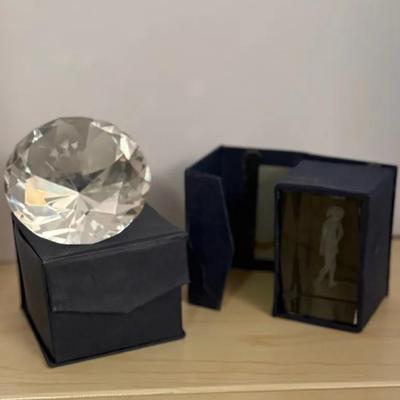 3D Sketch Golfer And Diamond Paperweight With Floral 