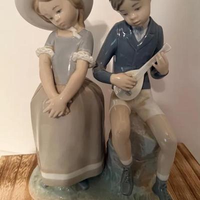 Lladro Adolescence Figurine RETIRED 