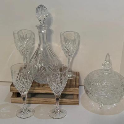 Lead Die Cut Glass Decanter Wine Glass Set And Bowl