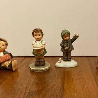 Goebel Germany Hummel Mix Lot of Figurines Lot