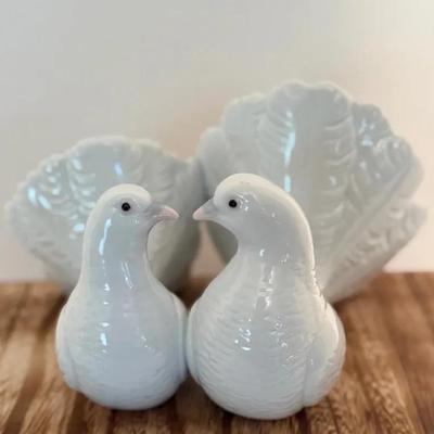Lladro Couple Of Doves Figurine