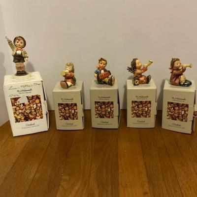 Hummel Goebel Mixed Lot of Five Figurines