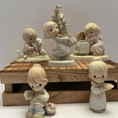 Precious Moments Lot Of 5