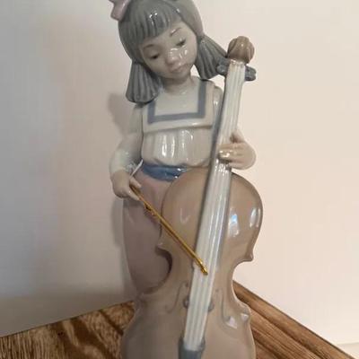 Lladro NAO Girl Playing Cello Figurine 1035