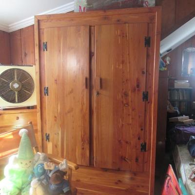 Sale Photo Thumbnail #245