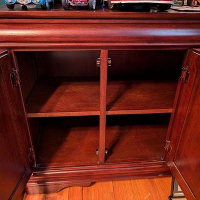 Sale Photo Thumbnail #165