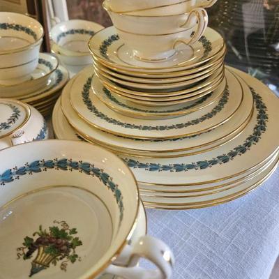 Sale Photo Thumbnail #174