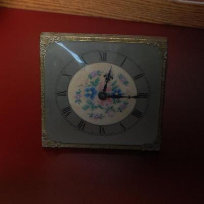 Sale Photo Thumbnail #152