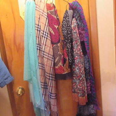 Sale Photo Thumbnail #152