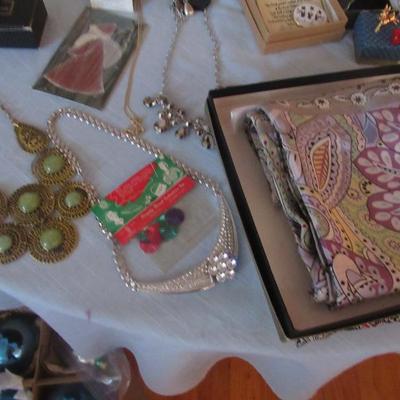 Sale Photo Thumbnail #54