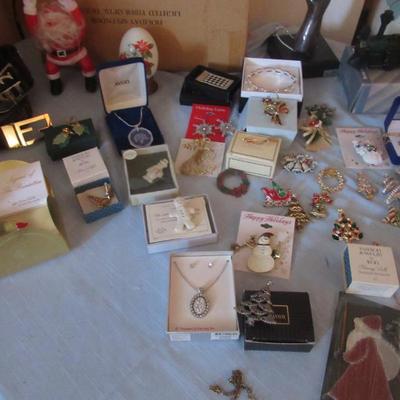 Sale Photo Thumbnail #52
