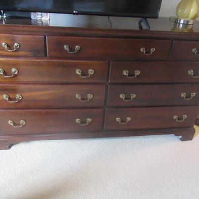 Sale Photo Thumbnail #112