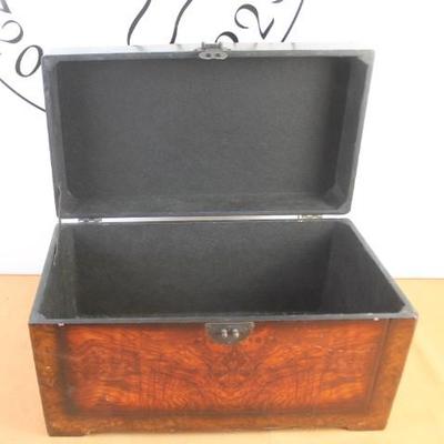 Sale Photo Thumbnail #541