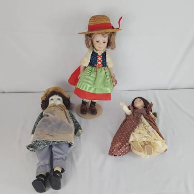 Doll Trio