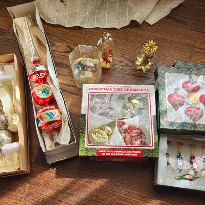 Vintage Tree Toppers And Ornaments