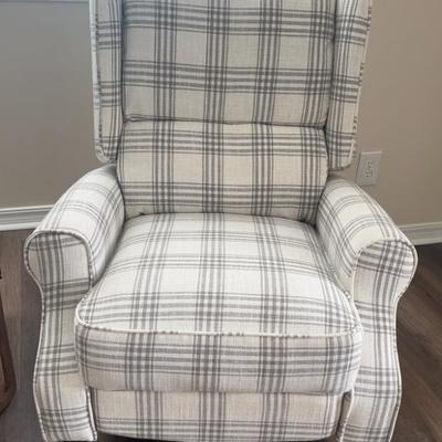 Wingback Reclining Chair 1