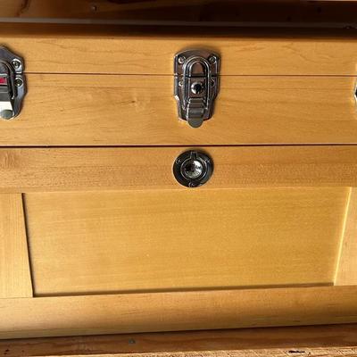 Classic Wooden Machinists Tool Chest With Contents 