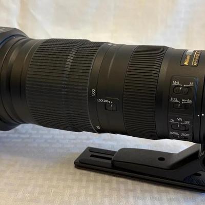 Nikon AF-S NIKKOR 200-500mm f/5.6E ED VR Super Telephoto Zoom Lens