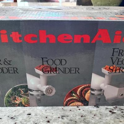 Kitchen Aid Grain Mill Mixer Attachment & Attachment Pack