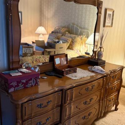 Sale Photo Thumbnail #144