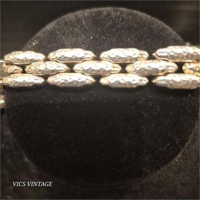 Sale Photo Thumbnail #399