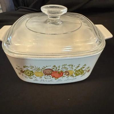 Lot 266: Vintage Corning Ware Spice Of Life 1 1/2 Qt Casserole Dish
