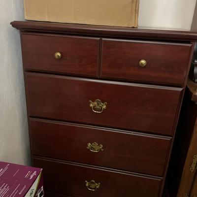 Lot 337: Cherry Finish 4-Drawer Dresser
