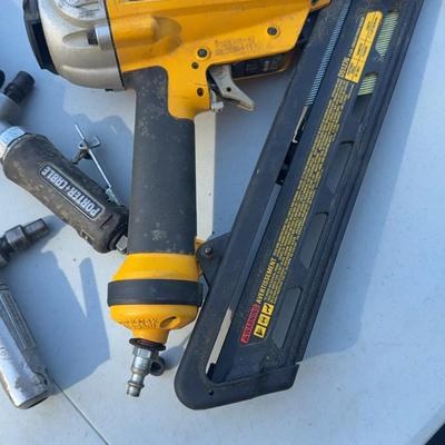 Lot 522: Pneumatic Tools