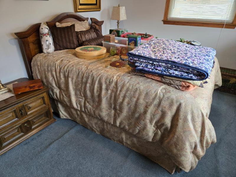 Sale Photo Thumbnail #246