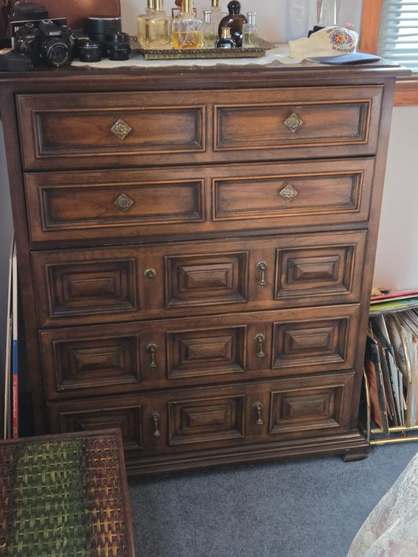 Sale Photo Thumbnail #242