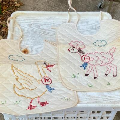 Bibs hand embroidered 