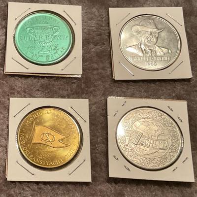 Sugar bowl , Harry Lee, Schlitz. Beer, haughty club heavy