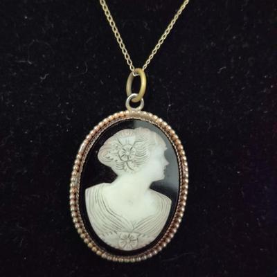 Vintage Onyx Cameo