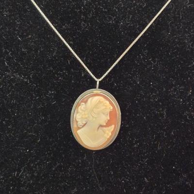 Vintage Sterling Shell Cameo Brooch/Pendant on Sterling 24" Spring Ring Clasp Chain - TW 6.0g