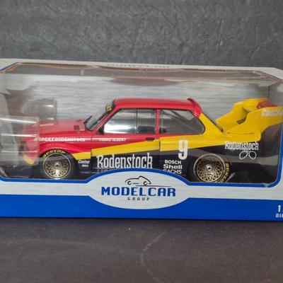 1:18 Die Cast Metal Model Car Group Formula 1 BMW 320 Gr. 5 #9 #MCG18808R