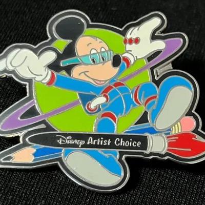 Disney Mickey Mouse Artist Choice Brian Blackmore Limited Edition Of 10,000 Pin