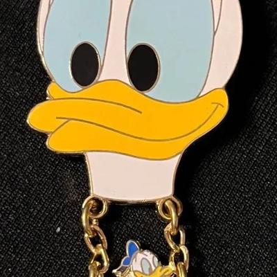 Disney Donald Duck 2000 Hot Air Balloon Pin Limited Edition Of 7,500
