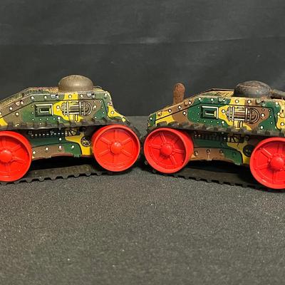 (2) Vintage Marx No. 5 Tank Toys 
