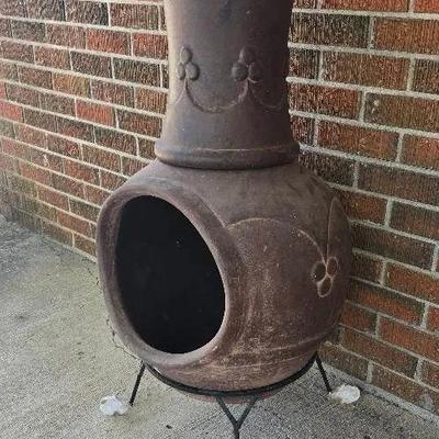 Clay 2-PC CHIMINEA With Black Metal Base