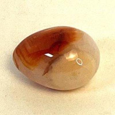 Carnelian egg