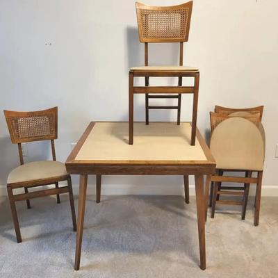 Vintage Stakmore Folding Table & Chairs Set (FHC)
