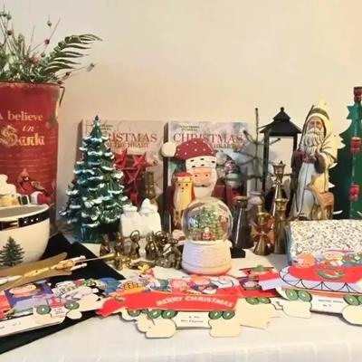 Colorful Christmas Decor + (LAU)