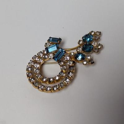 Sale Photo Thumbnail #598
