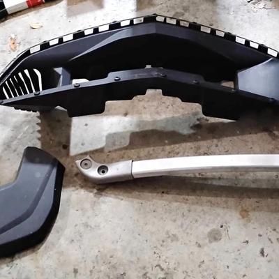 GM Engine And Body Parts 