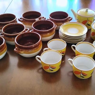 Vintage Ukrainian Crocks & Tea Set