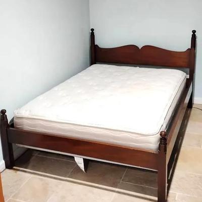 Full-size Bedframe 