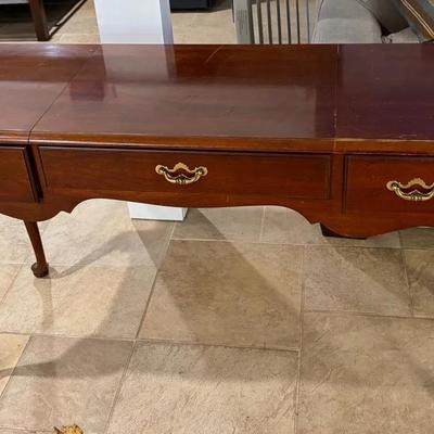 Thomasville Vanity Table